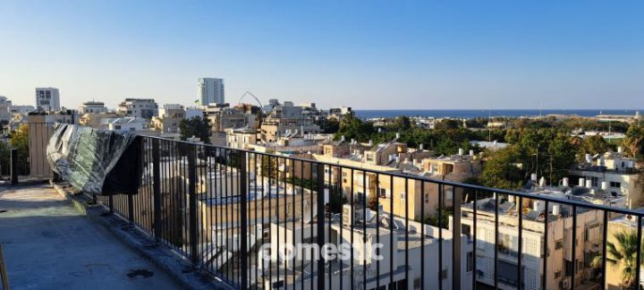 Unique penthouse for sale near Park Hatarkon Tel Aviv