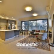 For sale 5 room apartment near Chen Boulevard Tel Aviv