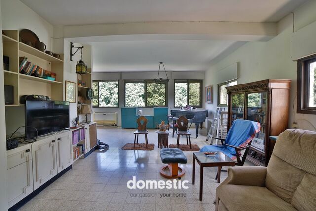 For sale 4 room apartment on Chen Boulevard Tel Aviv