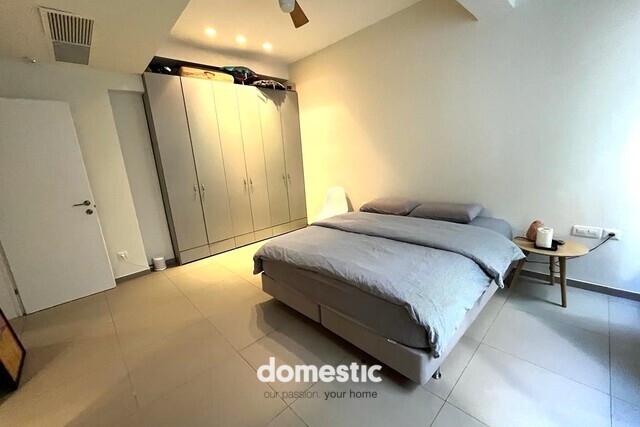 For sale 3 room apartment near Chen Boulevard Tel Aviv