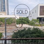 Large apartment for sale near Arlozorov Country Club Tel Aviv