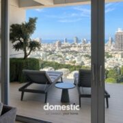 Full-floor luxury apartment for sale in central Tel Aviv