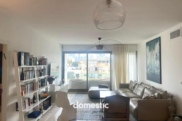 4 room apartment for sale at Basel Square Tel Aviv