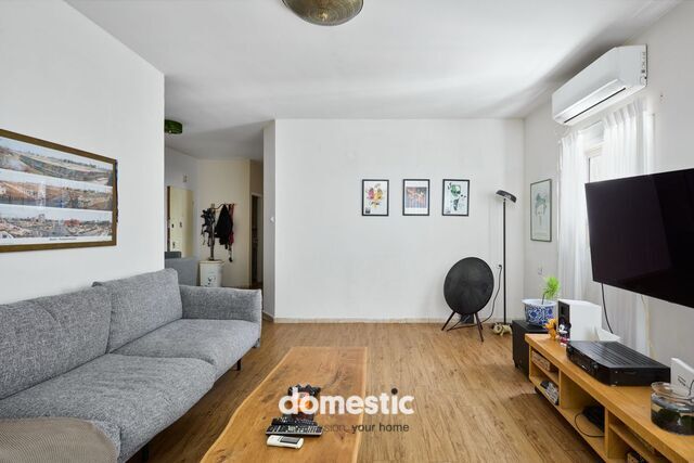 3 room apartment for sale in Lev Ha'ir Tel Aviv