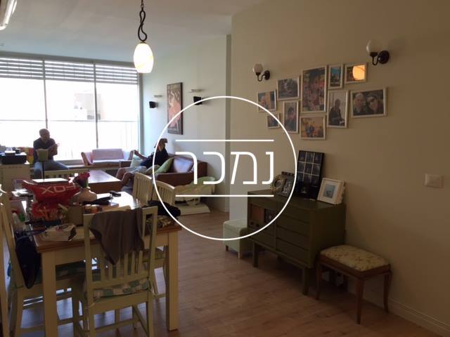 למכירה דירת 3 חדרים בכיכר רבין תל אביב