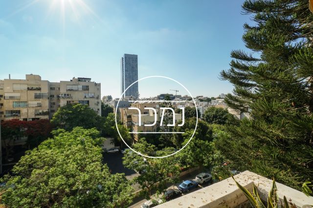 למכירה דירת 3 חדרים בקרבת בן גוריון תל אביב