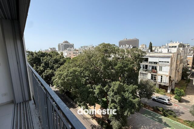 למכירה דירת 4 חדרים בשדרות בן גוריון תל אביב
