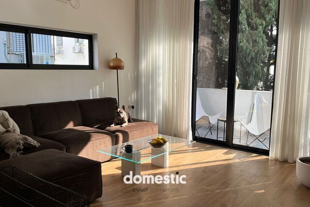 למכירה דירה משופצת בקרבת שדרות בן גוריון תל אביב