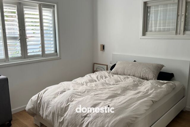 למכירה דירה משופצת בקרבת שדרות בן גוריון תל אביב