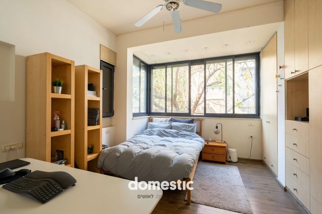 למכירה דירת 4 חדרים בסמטאות לב העיר תל אביב